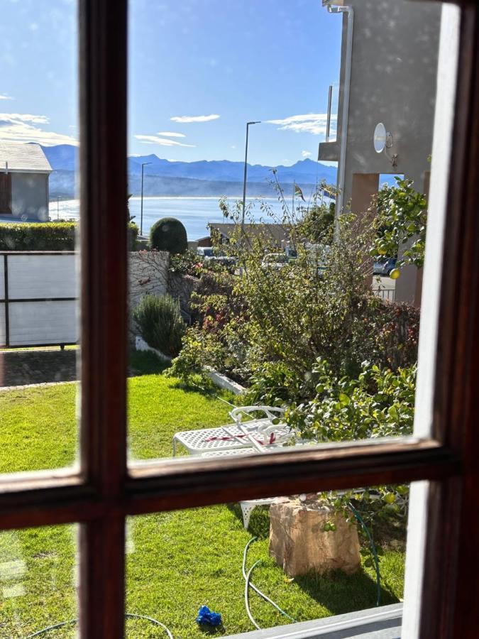 De La Fontaine Sea View Suite Plettenberg Bay Bagian luar foto