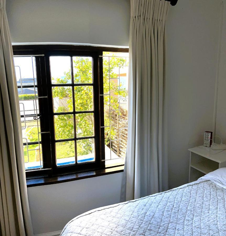 De La Fontaine Sea View Suite Plettenberg Bay Bagian luar foto